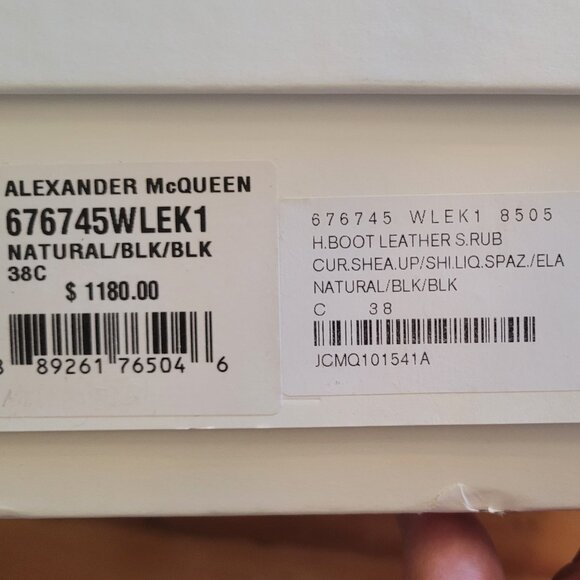 Alexander McQueen Shearling Chelsea Boots - Picture 7 of 7